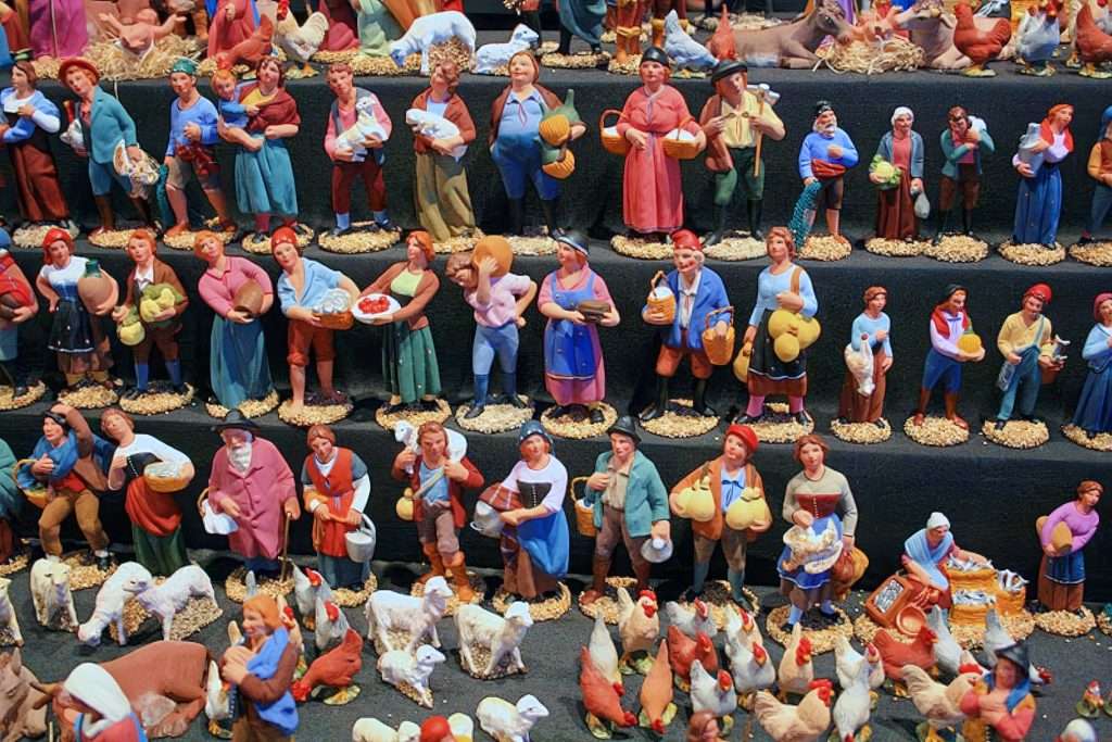 Alla Scoperta Dei Pupi In Cartapesta