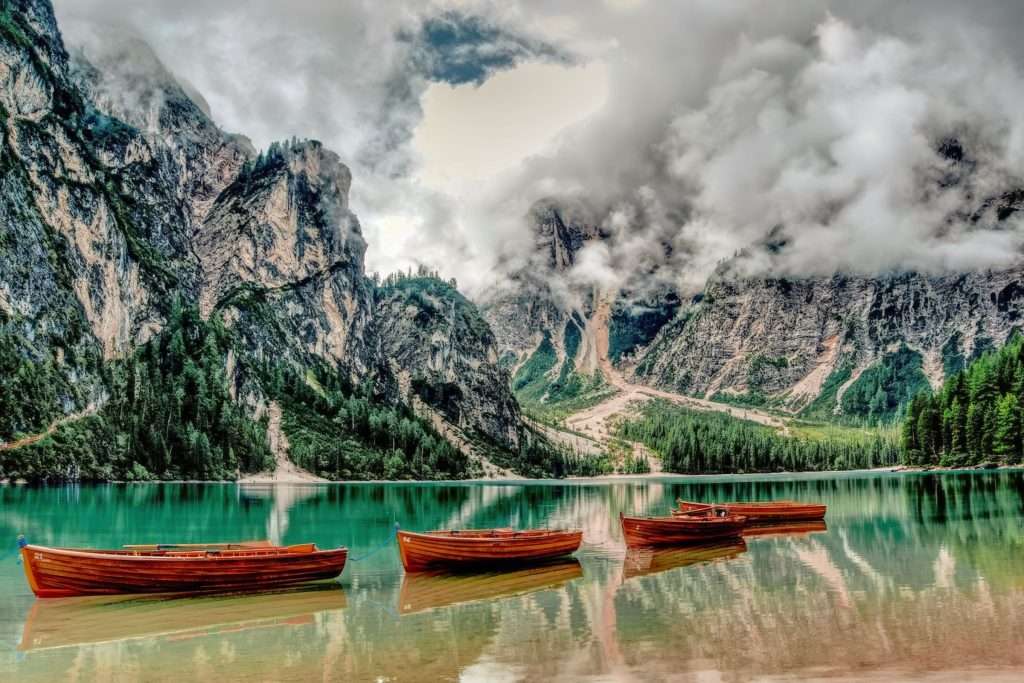 Dobbiaco E Il Lago Di Braies