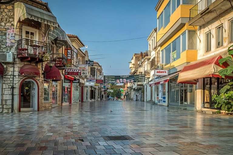 Albania ALBANIA MACEDONIA MONTENEGRO In Viaggio Tra 3 Nazioni(4)