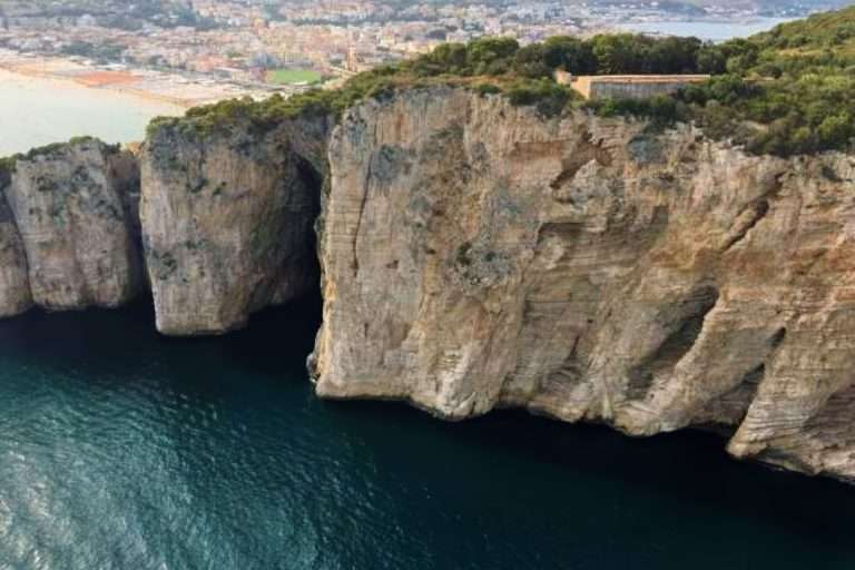 Italia Campania NEW 2024 SPECIAL ULISSE RIVIERA AND ITALIAN ISLANDS()
