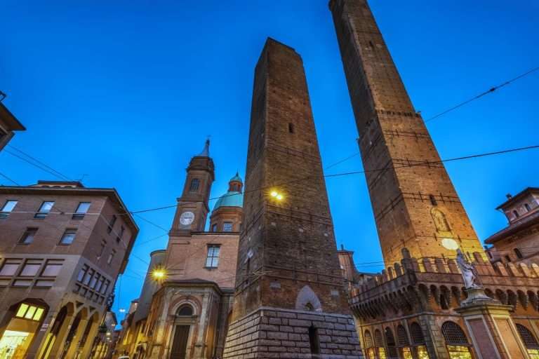 Italia Emiliaromagna LA MOTOR VALLEY(1)