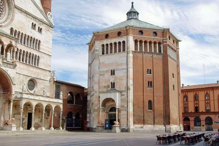 Italia Lombardia Cremona E I Suoi Dintorni… Fino Al Po(1)