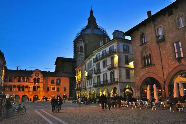 Italia Lombardia Tour Milano, Morimondo E Pavia(9)