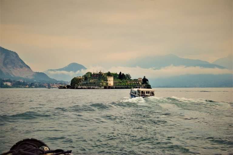 Italia Umbria A Passeggio Sul Lago Trasimeno(11)