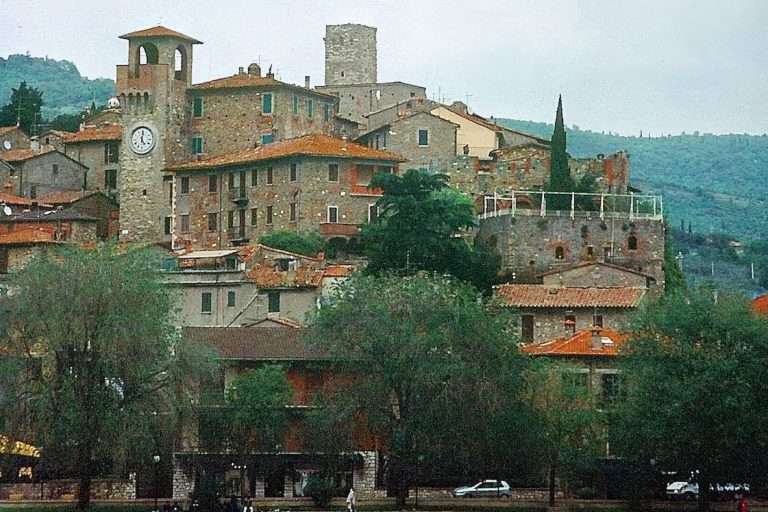 Italia Umbria A Passeggio Sul Lago Trasimeno(9)