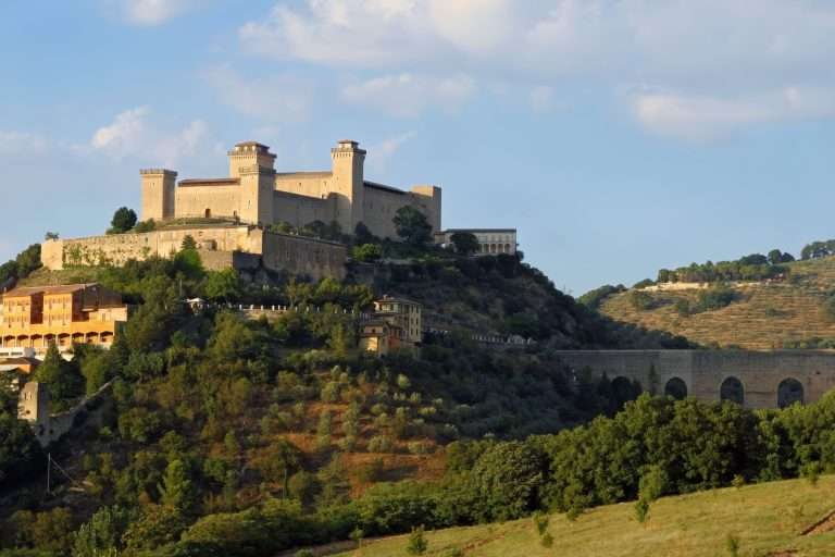 Italia Umbria ENOGASTRONOMIA NELLA TERRA DEL SAGRANTINO E FRANTOI(5)