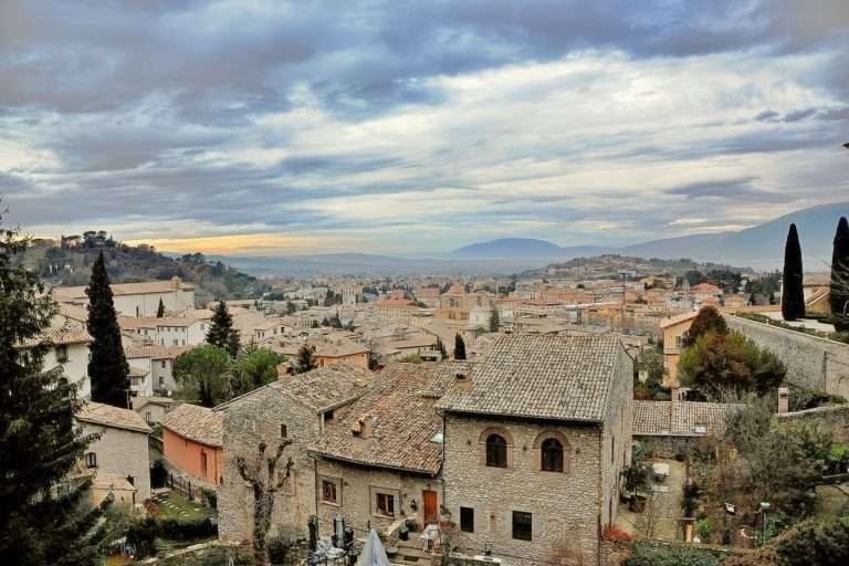 Italia Umbria In Cammino Tra Borghi E Natura(1)