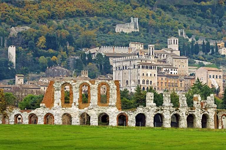 Italia Umbria Umbria And Tuscany Into The Green Heart Of Italy(7)