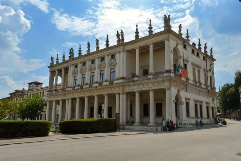 Italia Veneto Arte E Storia Vicenza, Bassano E Asiago()