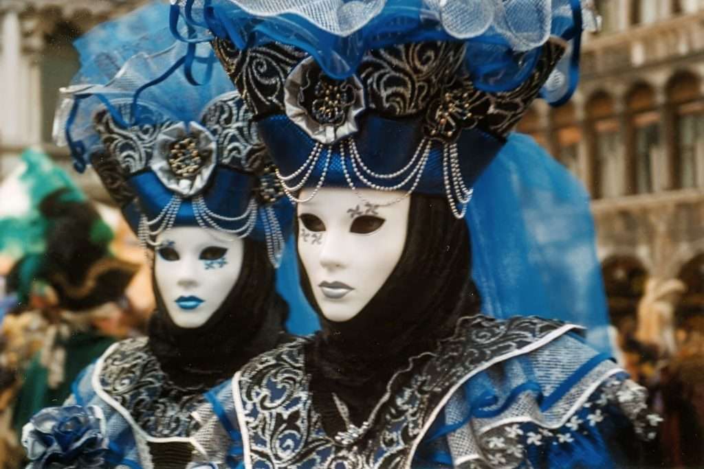 Italia Veneto Carnival With Masks And Harlequin In Venice(5)