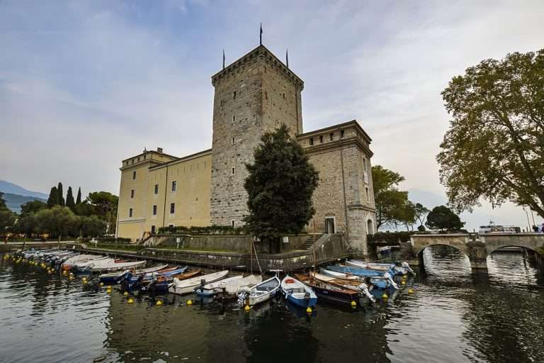 Italia Veneto Da Verona A Riva Del Garda(4)