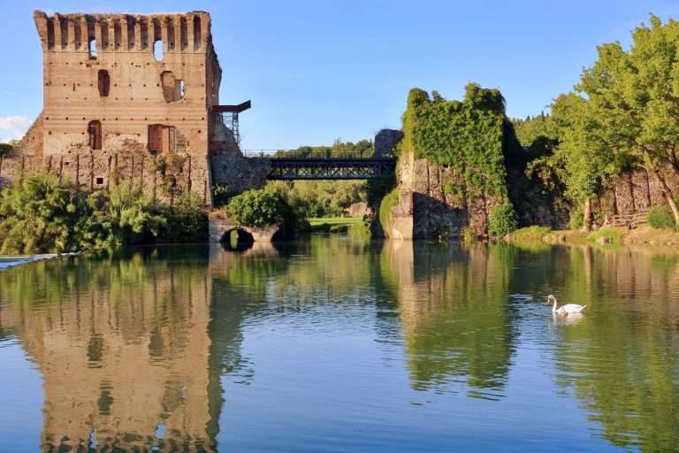 Italia Veneto I Tesori Del Lago Di Garda(8)