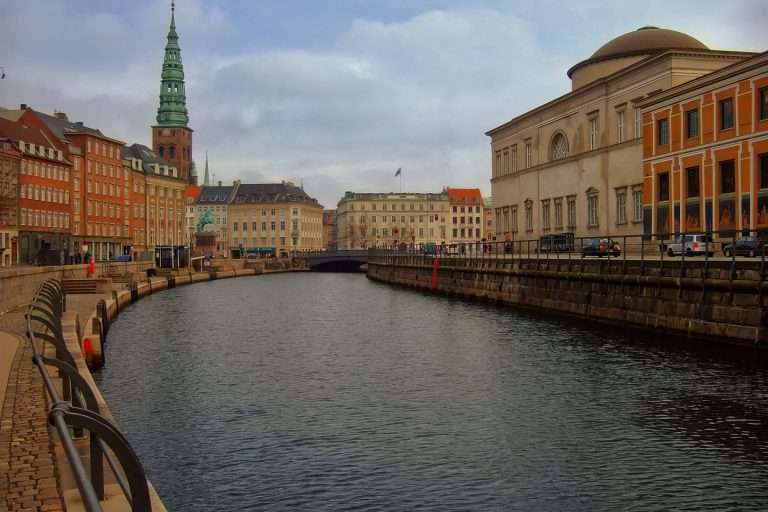 Paesi Scandinavi PAESI SCANDINAVI DANIMARCA NORVEGIA Copenhagen E Fiordi(4)