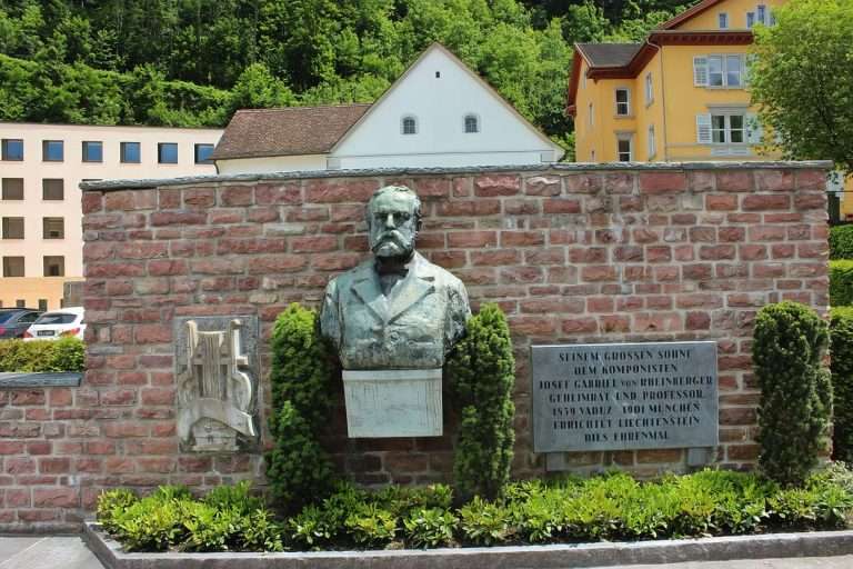Svizzera SVIZZERA E LIECHTENSTEIN In Tour(1)